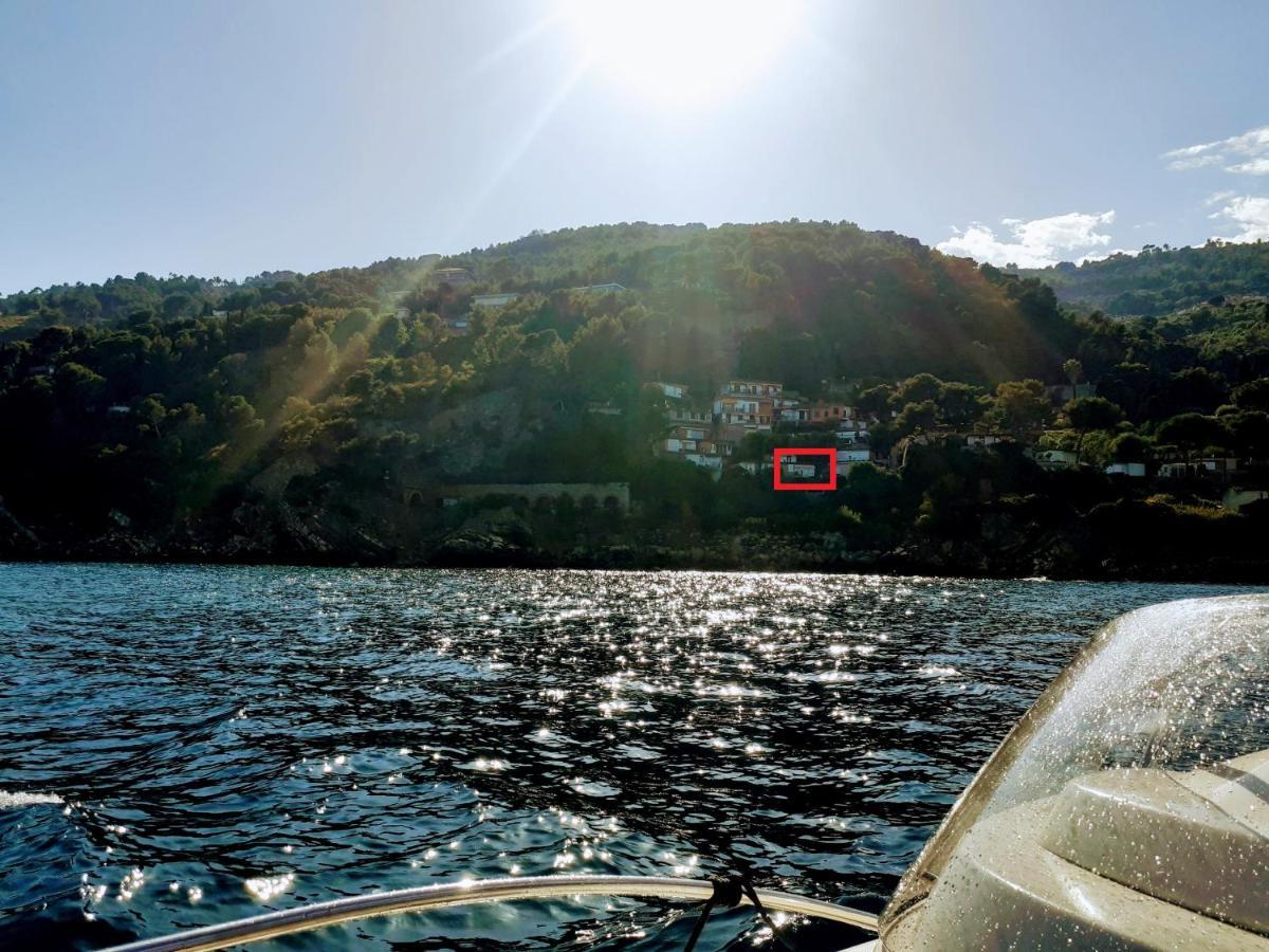 Conca Verde: Beachfront Villas with Private Jacuzzis Andora Exterior photo